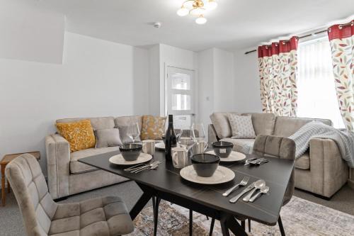 Walsall Apartamento | Cozy 3 BedRoom House Walsall