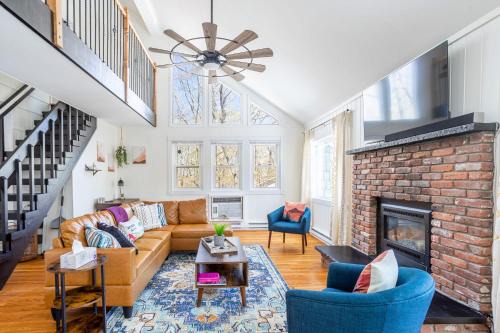 East Stroudsburg Casa | Cozy 3BD 2Minutes from Beach