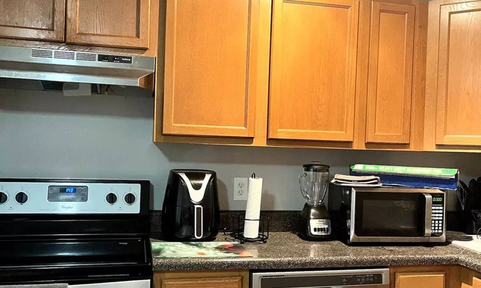 Huntcliff Casa | Cozy 3bdr, 2.5 bath Home in Columbia, SC