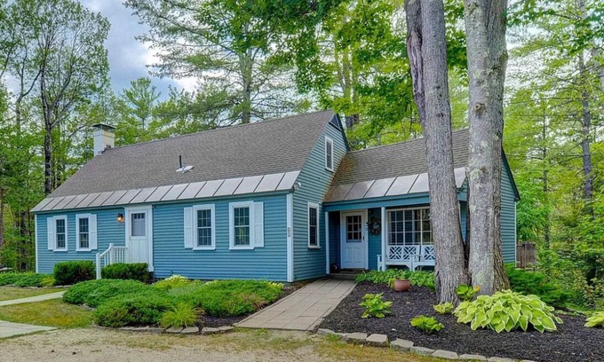Intervale Casa | Cozy 4 bd/3.5 br in North Conway