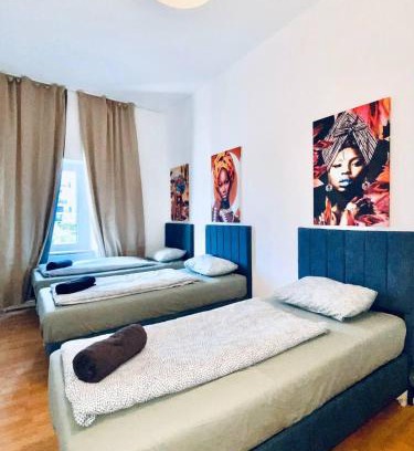 Liesing Apartamento | Cozy 4-Bedroom Apartment , Perfect for Groups