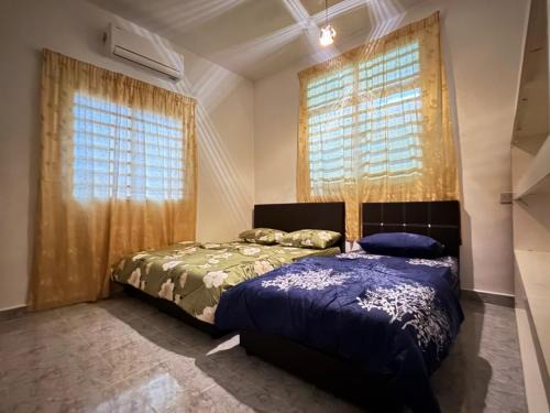 Kampung Keladi Casa | Cozy 4BR Homestay with 2 Baths Taman Seraya