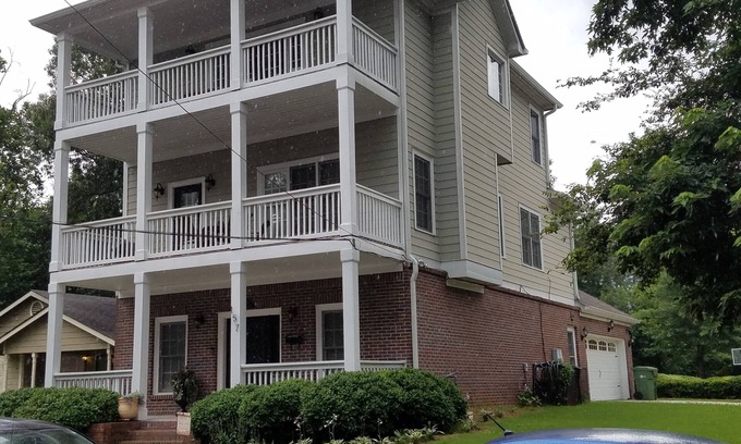 Summerhill Casa | Acogedora 5 Bdrm Getaway En Summerhill Al lado De Grant Park Y Georgia Estado