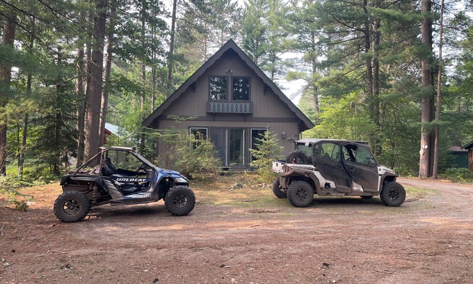 Land O Lakes Chalet De Esquí | Cozy A-Frame Chalet - on Bike Trail, UTV trail and close to town