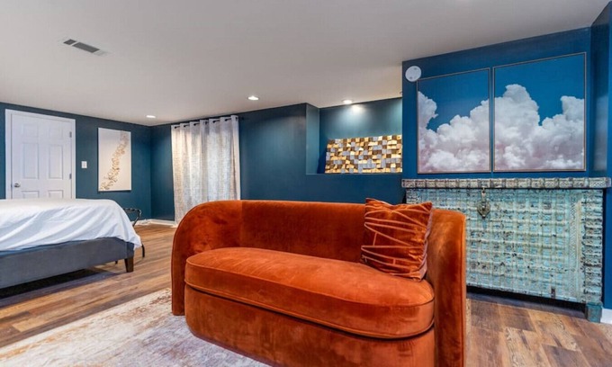 Meridian-Kessler Apartamento | Cozy, Affordable, Luxurious | Central Location