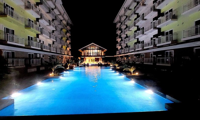 Mactan Export Processing Zone Condominio | Cozy Airport Studio
