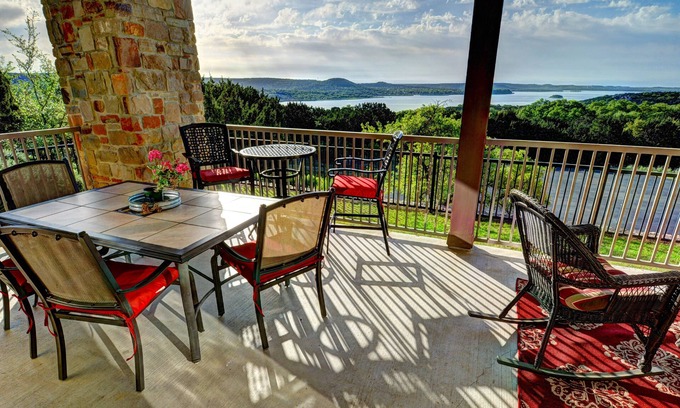 Jonestown Condominio | Hill Country Oasis: vista sin obstáculos, serena y privada del lago Travis