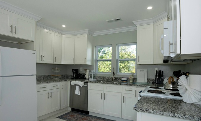 Knoxville Casa | Cozy and clean 3-bedroom house in Knoxville, TN!