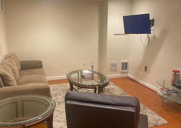 Lynn Casa | Cozy and comfy, Salem and Boston, free parking