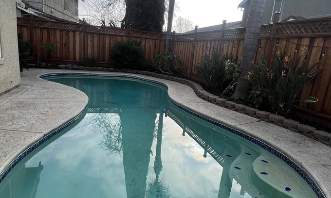 Tracy Casa | Cozy and Convenient Home w/ Private Pool in California!