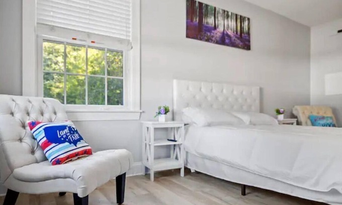 Waterford Casa | Cozy and Fun Waterford Getaway