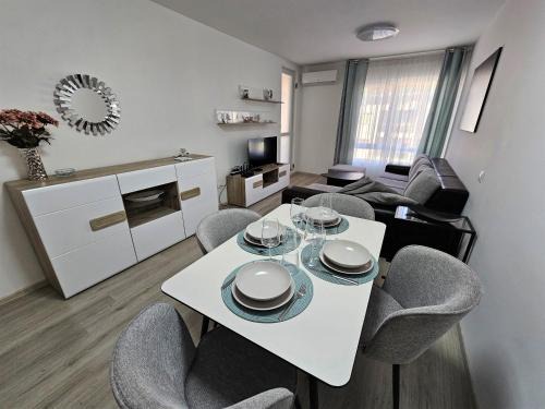 Vitosha District Apartamento | Cozy and Functional Business One-Bedroom Apartment