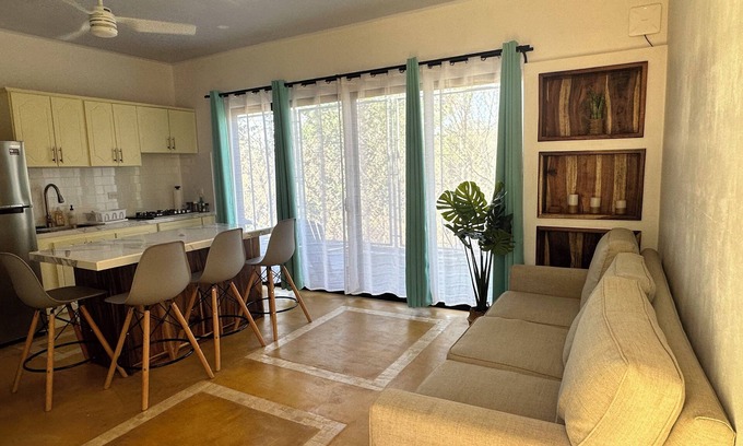 Villarreal Apartamento | Cozy and laid-back Apartment w/AC in Villarreal, Tamarindo