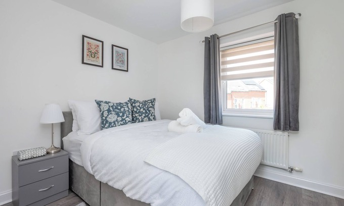 Dartford Casa | Cozy and modern two-bedroom apartment