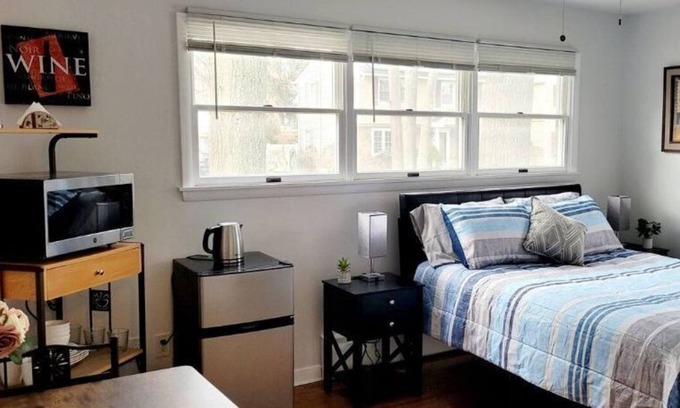 Wharton Casa | Cozy and Peaceful Near Mall, Hospital Public Transportation