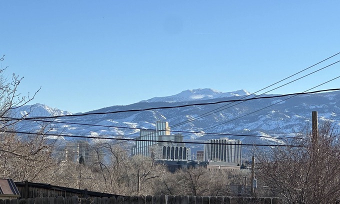 Northeast Reno Casa | Cozy and Pet Friendly "Movie House" in Reno with RV parking