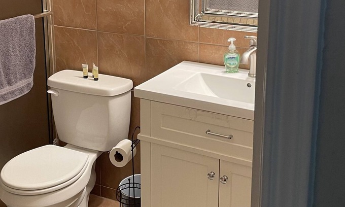 Garland Casa | Cozy and quiet neighborhood a minutes from shopping