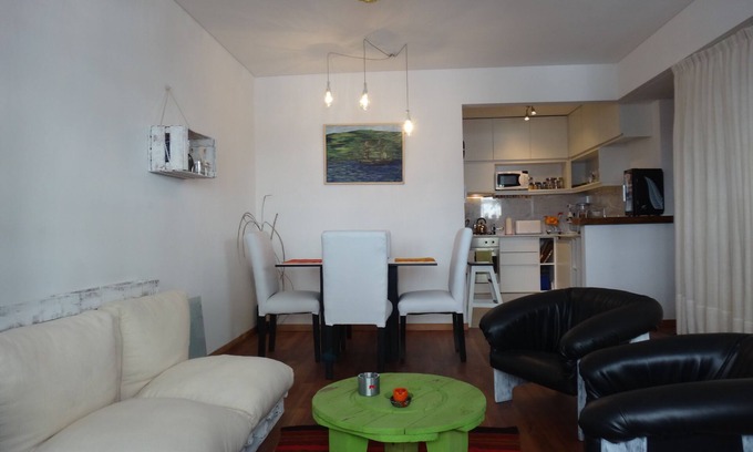 Núñez Apartamento | Estudio acogedor y espacioso para dos personas.
