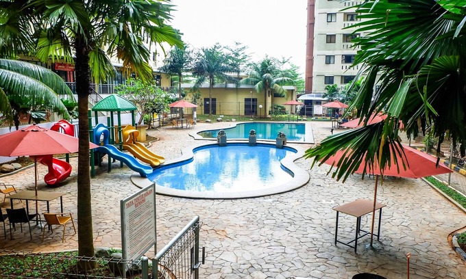 Kebagusan Casa | Cozy And Warm 2Br At Kebagusan City Apartment