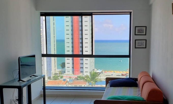 Candeias Apartamento | Cozy apartment in Candeias overlooking the sea