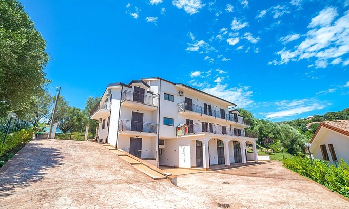 Policastro Bussentino Apartamento | Alojamiento de 2 habitaciones en Policastro Bussentino