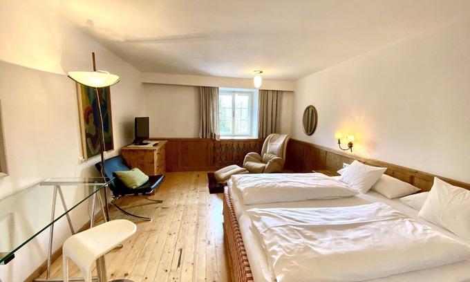 Telfes im Stubai Apartamento | Acogedor apartamento para 4 personas, piscina, jardín, teleféricos gratuitos.