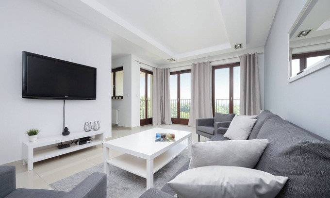 Muranow Apartamento | Cozy Apartment for 4 by Renters