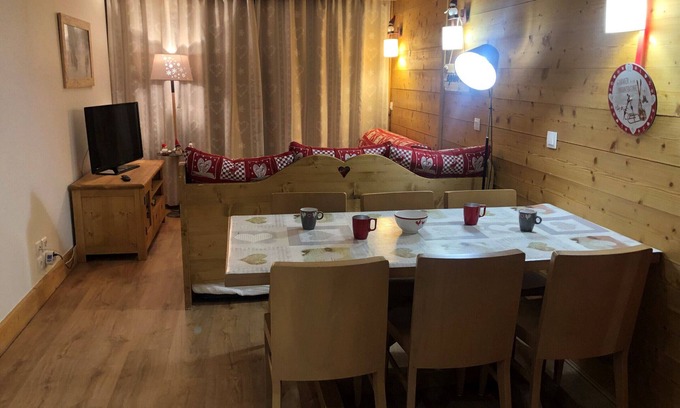 Belle Plagne Apartamento | Cozy apartment for 7 · Direct access to slopes · Ski locker · 2 bathrooms