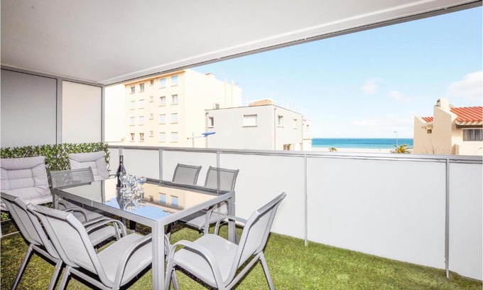 Le Grand Large Apartamento | Cozy Apartment In Canet En Roussillon