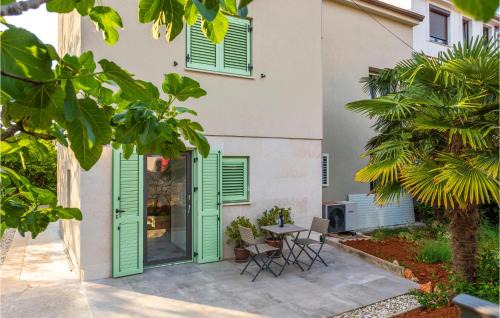 Bogovici Apartamento | Cozy Apartment In Bogovici With Wifi