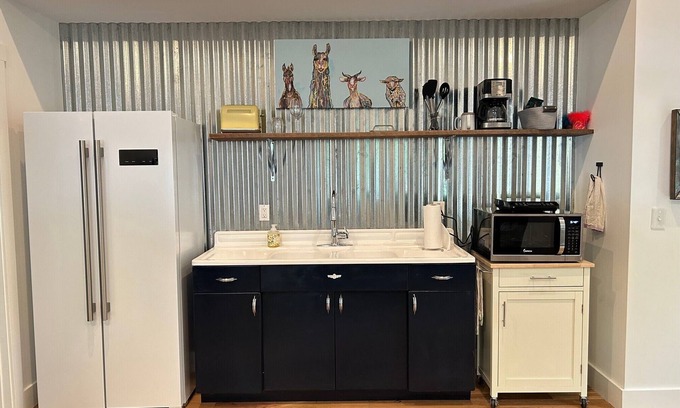 Carrboro Apartamento | Cozy apartment in charming Carrboro, NC with WiFi, AC