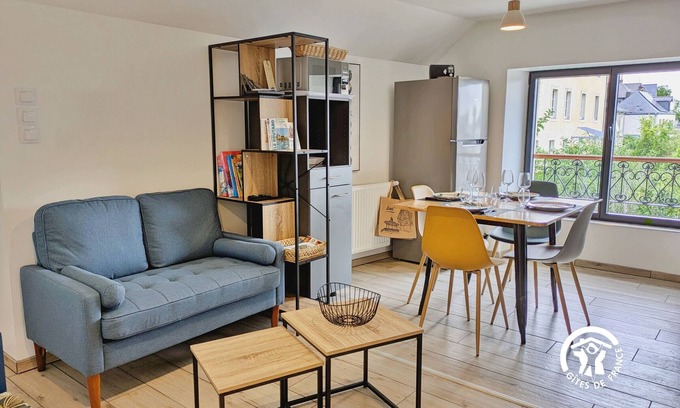 Laval Apartamento | Apartamento acogedor en Laval, con estacionamiento, para 4 personas
