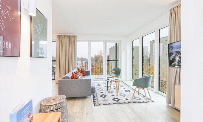 Lembruch Apartamento | Cozy Apartment In Lembruchdümmer See
