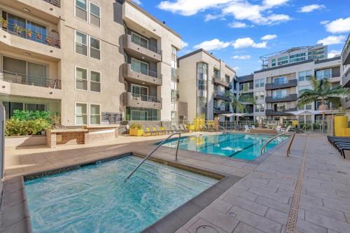 Marina del Rey Hotel | Cozy Apartment in MDR