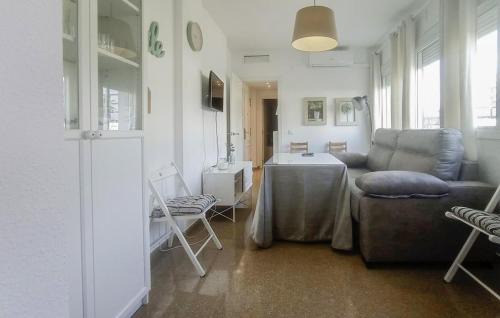 Los Llanos Apartamento | Cozy Apartment In Torrox With Wifi