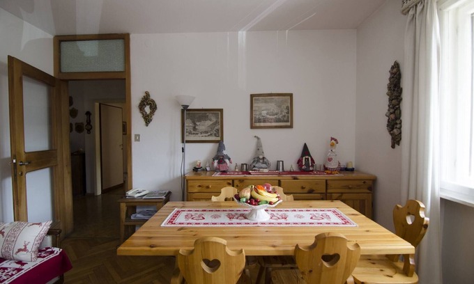 Cortina d'Ampezzo Historic Centre Apartamento | Cozy apartment in Corso Italia