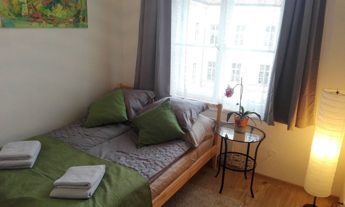 Zizkov Apartamento | APARTAMENTO COSY NEJEDLEHO