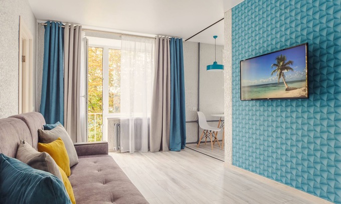 Sovetsky District Apartamento | Cozy apartment on Vera Khoruzhey street