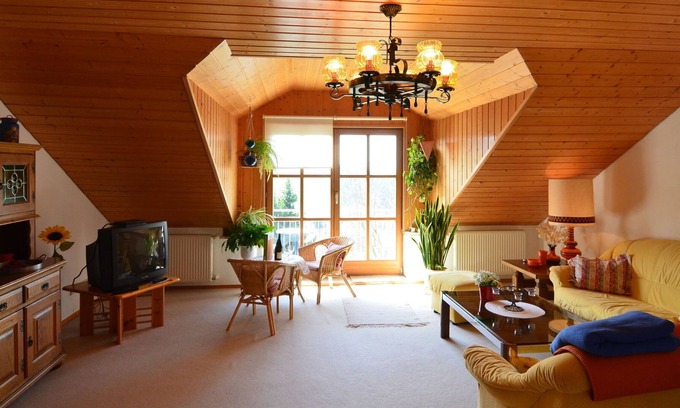 Bernhardsberg Apartamento | Acogedor apartamento con sauna en el Bosque Bávaro