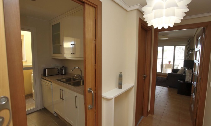 Playa de la Almadrava Apartamento | Acogedor apartamento con fabulosas vistas al mar