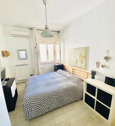 Acradina Apartamento | Cozy apartment with free parking
