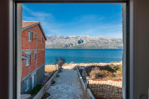 Vinjerac Apartamento | Cozy Apartments in Zadar with Sea and Mountain Views