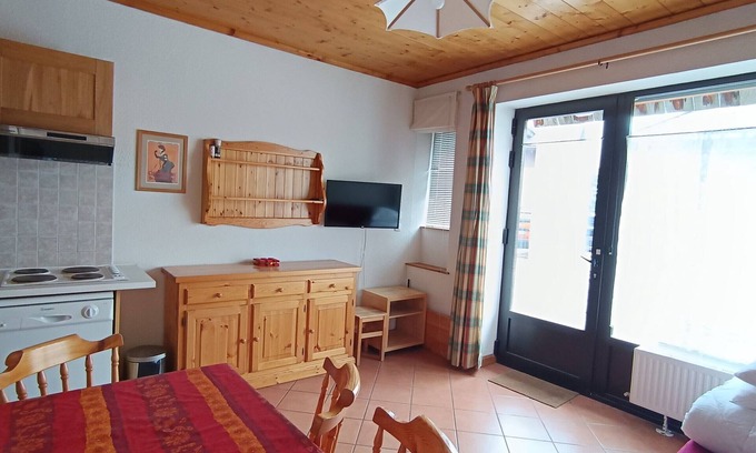 Montgenevre Apartamento | ¡Apto para 6 cerca de las pistas y comercios, con parking, admite mascotas y excelente precio!
