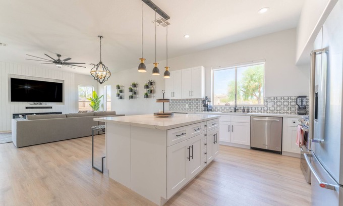 Bascom Hills Casa | Cozy Arizona home great for family’s or a fun trip! near Scottsdale! with a pool