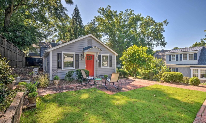 Athens Cabaña | Cozy Athens Cottage: Walk to Sanford Stadium!