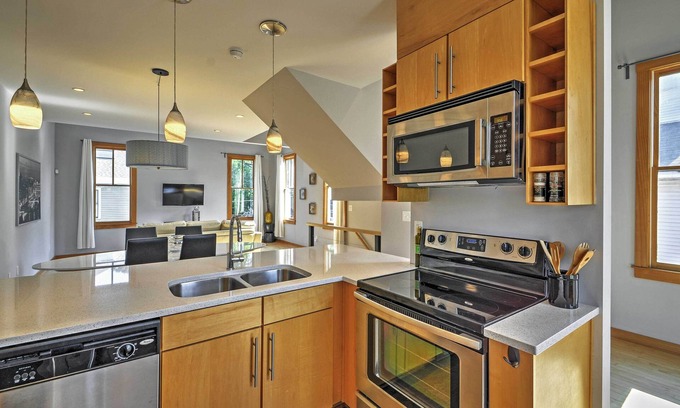 Cabbagetown Condominio | ¡Acogedor condominio en Atlanta en el histórico Cabbagetown!