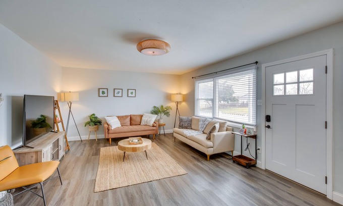 Atlantic City Cabaña | Cozy Atlantic City Home - 2 Mi to Borgata!