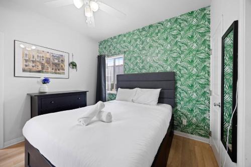 Pico - Robertson Casa | Cozy Backhouse Stay – Sleeps 2 Beverly Hills Adj