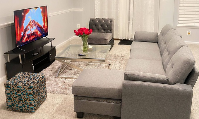 Hanover Casa | Cozy Basement with Private Entrance