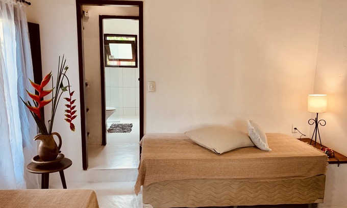 Arraial d'Ajuda Chalet De Esquí | Cozy Beach and Nature Chalet in Arraial d'Ajuda- BA